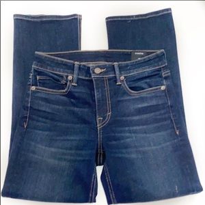 Vince Mid Rise Straight  leg jeans 25